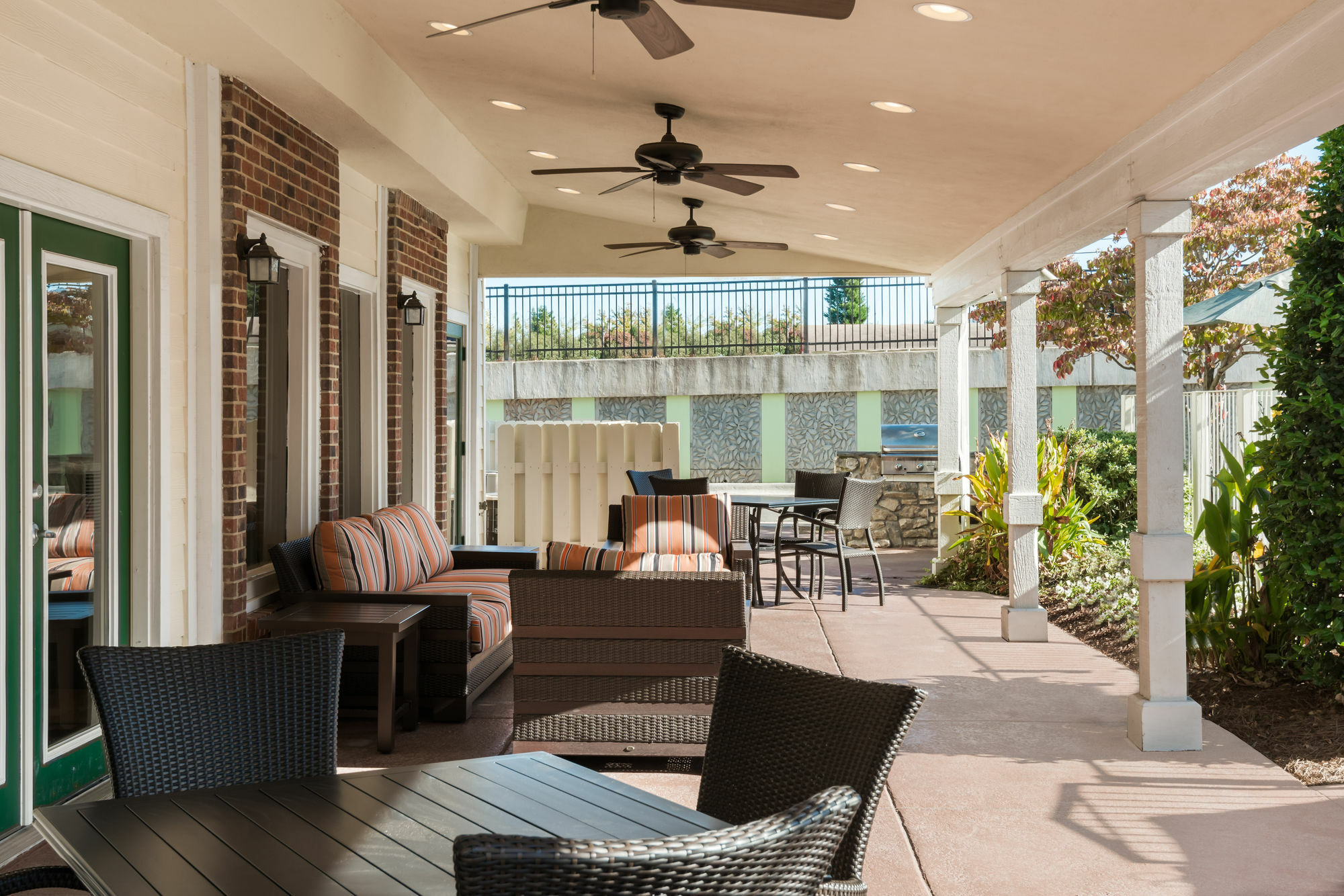 Vivo Living Charlotte